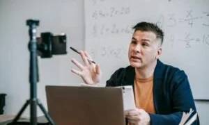 Maths Tutors How the Right Guidance Can Transform a Student’s Academic Success