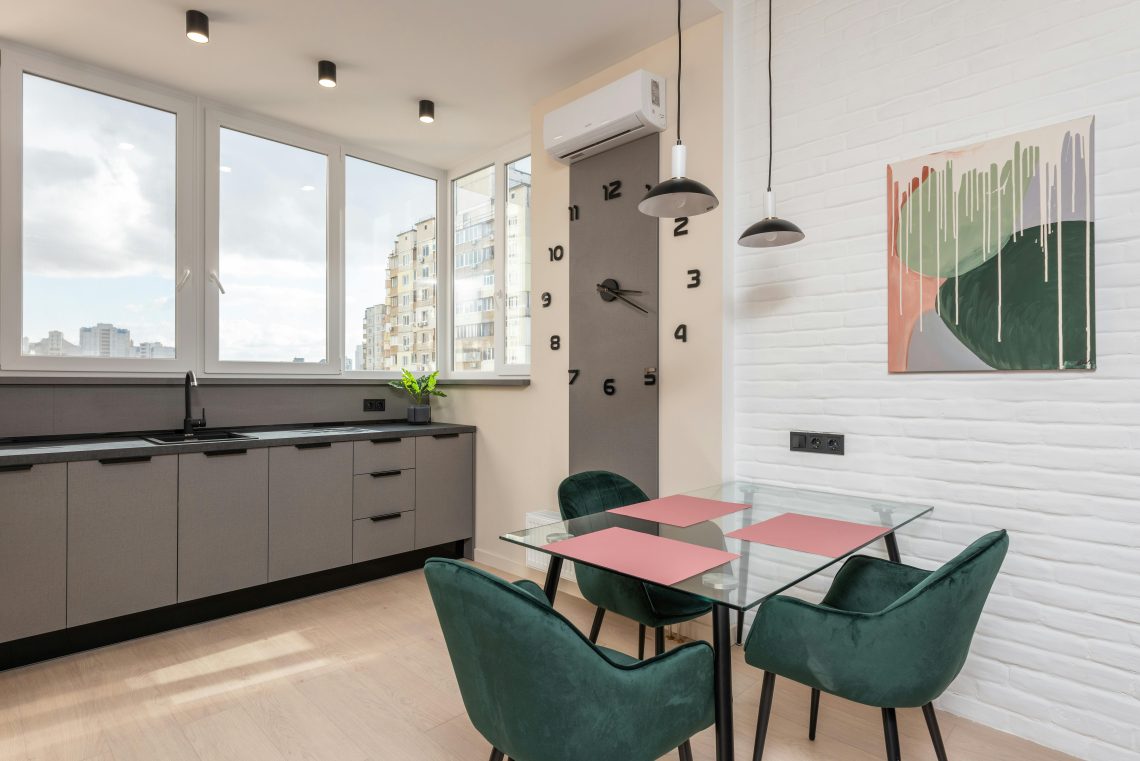 Bright Spaces With Acrylic Wall Art Decor for Vibrant Photo Displays