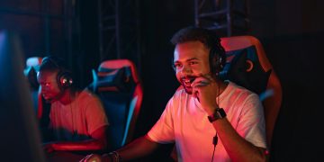 The Evolution of Microphone Technology in Gaming