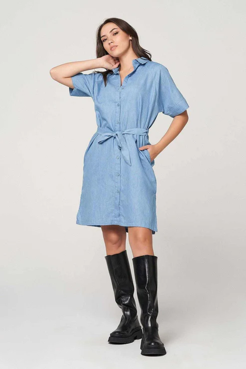 Western Summer Fashion Essentials for Women in Hot Weather