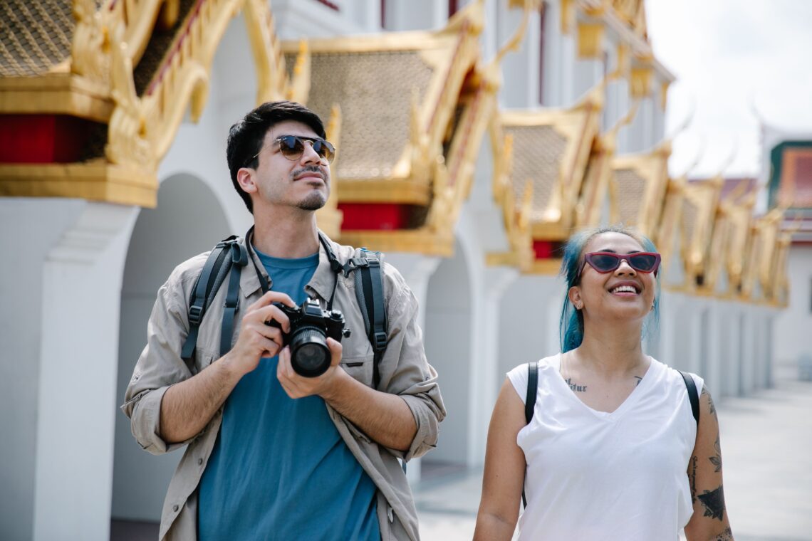 Common Tourist Scams and How to Avoid Them 