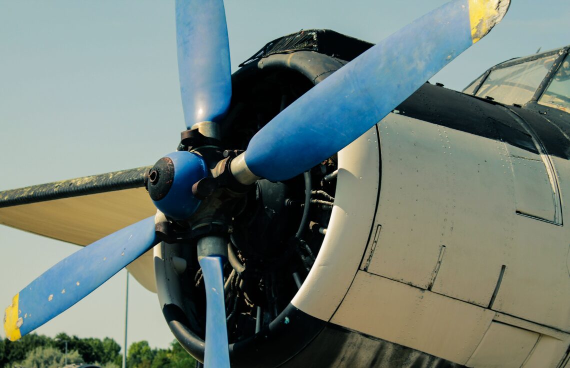 5 Tips on When to Repair Aircraft Parts vs. Replace Them