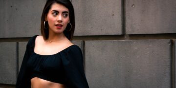 How to Style Crop Tops? Suggestions from Dossha