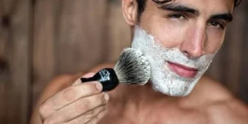 Shaving Before, During and After the Shower: Does Timing Change Your Results?